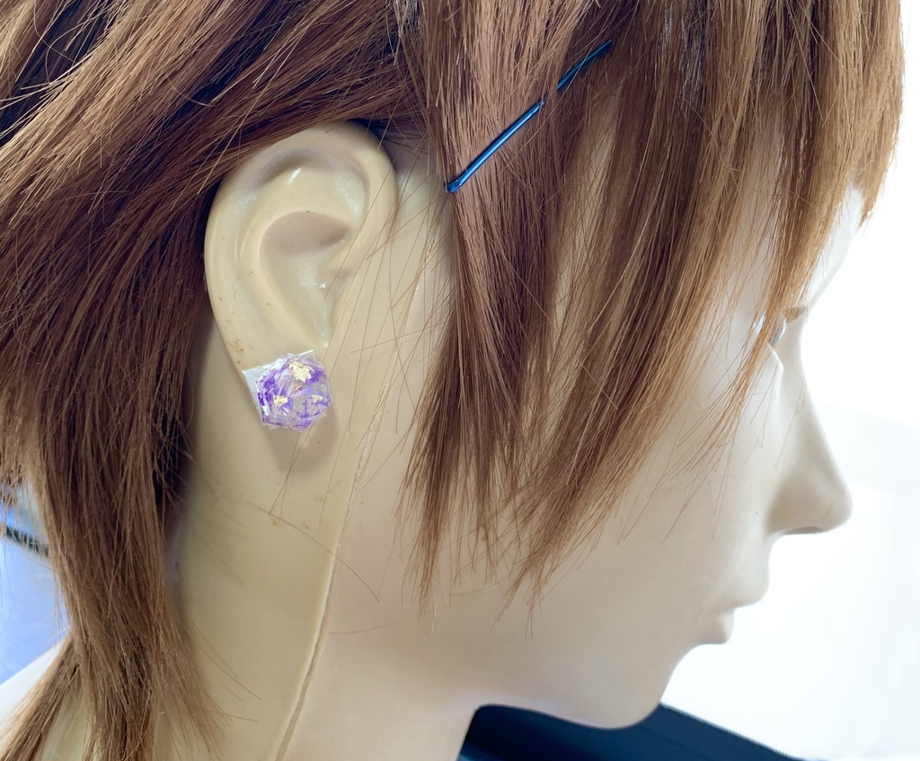 【1種類/氷砂糖(レジン)】イメージ耳飾り(かまぼこ隊+/柱)