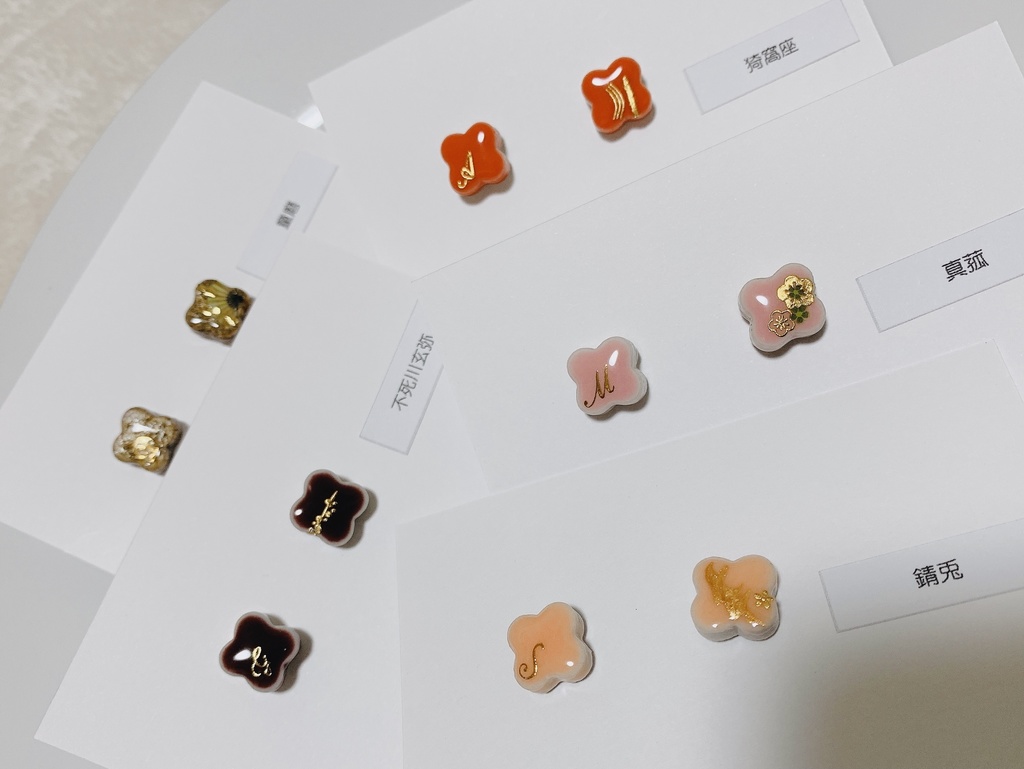 【1種類/花タイル】イメージ耳飾り