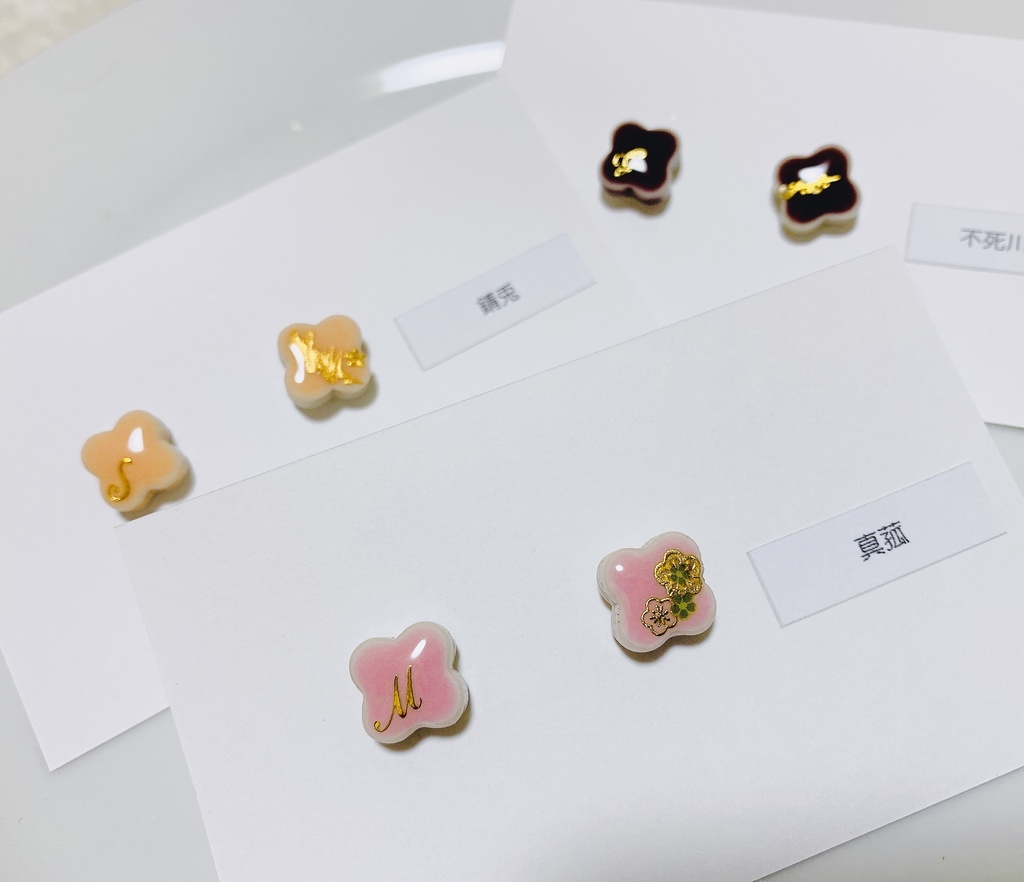 【1種類/花タイル】イメージ耳飾り