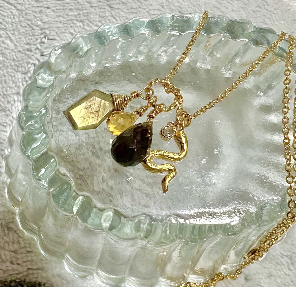 洋ドラマ イメージネックレス(天使・悪魔)