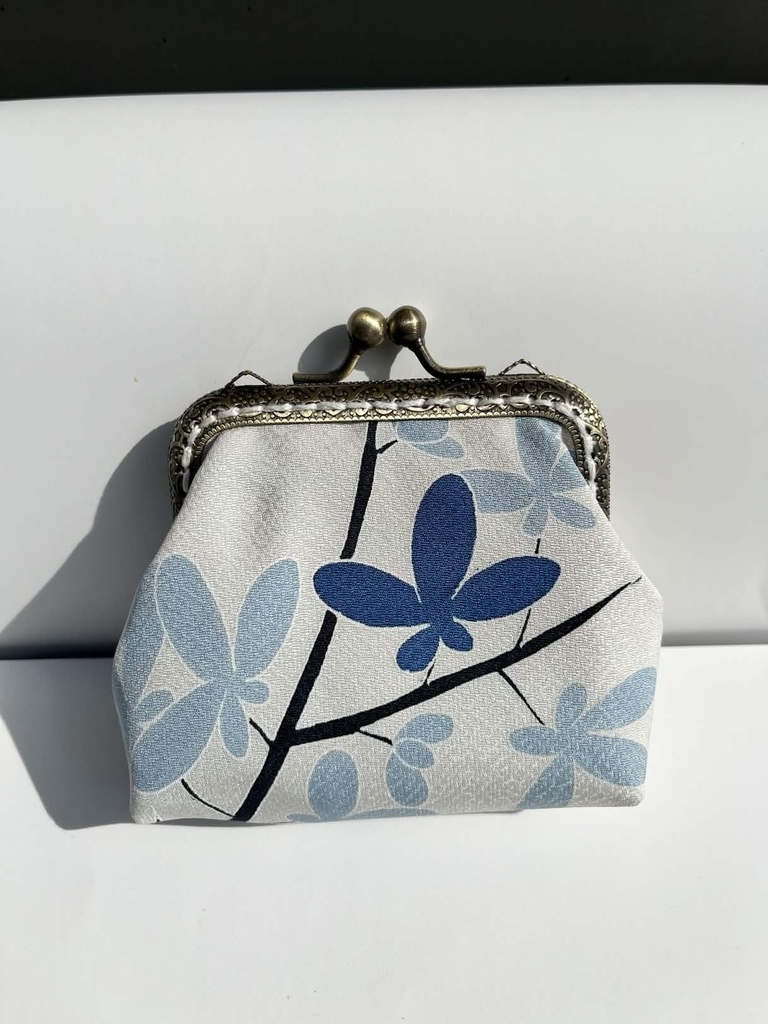 にゃん堕ふる　ちびガマポーチ（8.5ｃｍ）