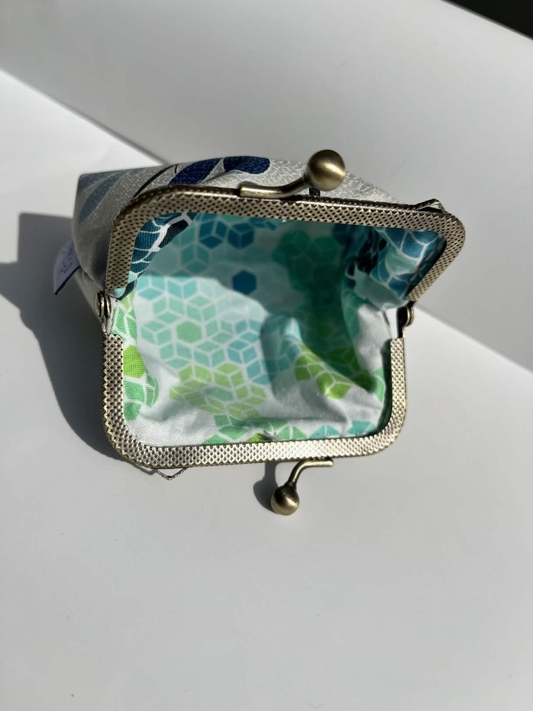 にゃん堕ふる ちびガマポーチ(8.5cm)