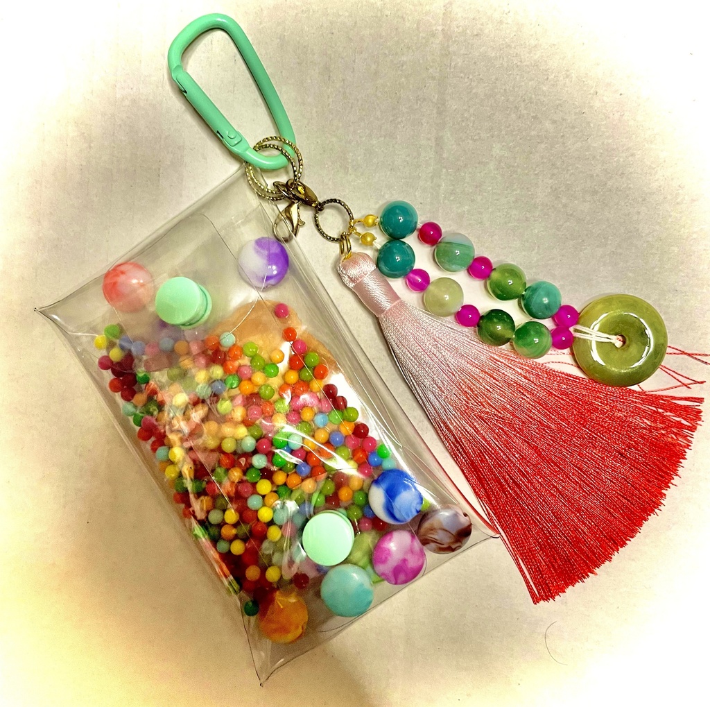 原神 魈 推し活クリアポーチ カラビナ、特製天然石チャーム付き