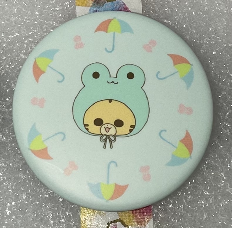 トラネコちゃん缶バッジ_梅雨