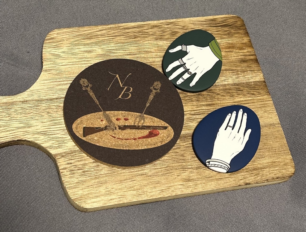 コースター、缶バッジ
