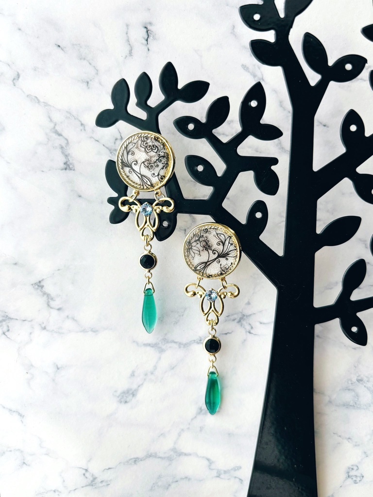 【無期迷途】カメリアンイメージピアス