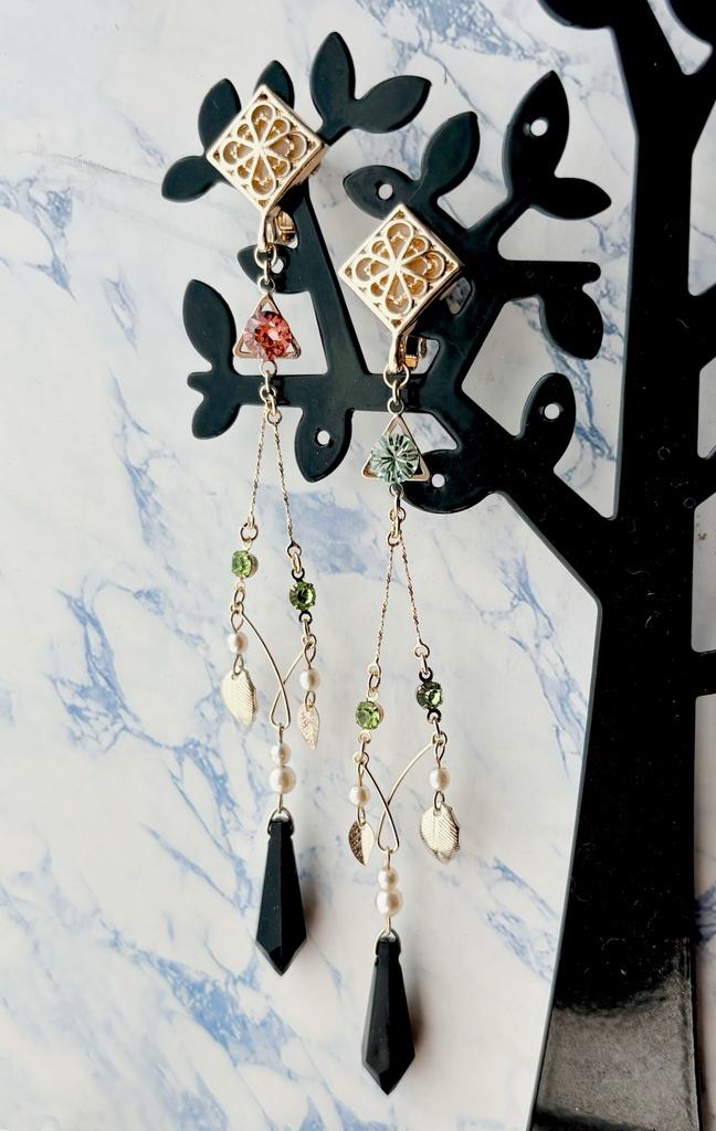 【無期迷途】ヒパティアイメージイヤリング