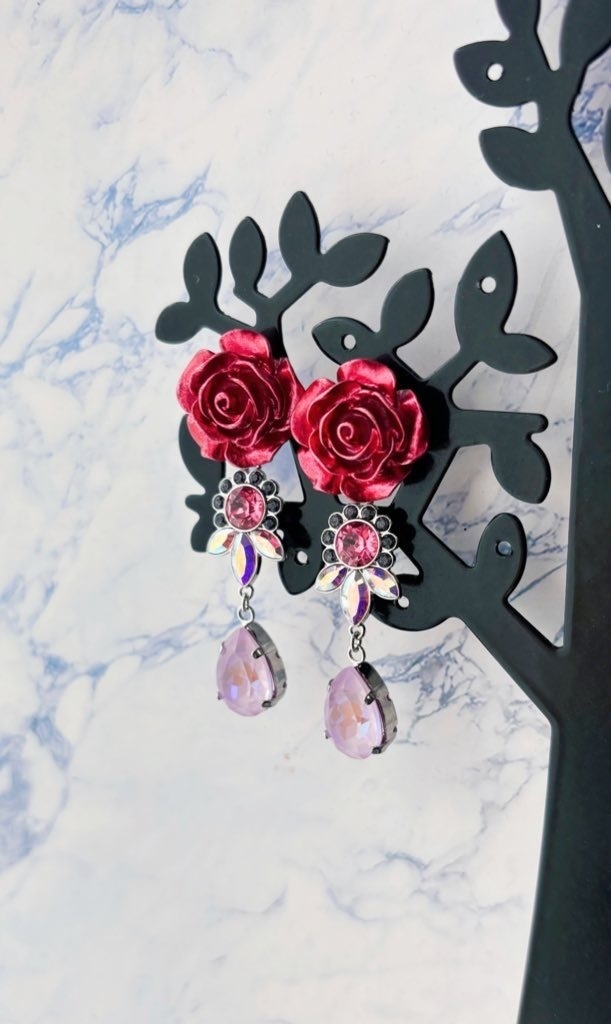 【無期迷途】チェルシー伯爵(ローソンコラボ)イメージイヤリング