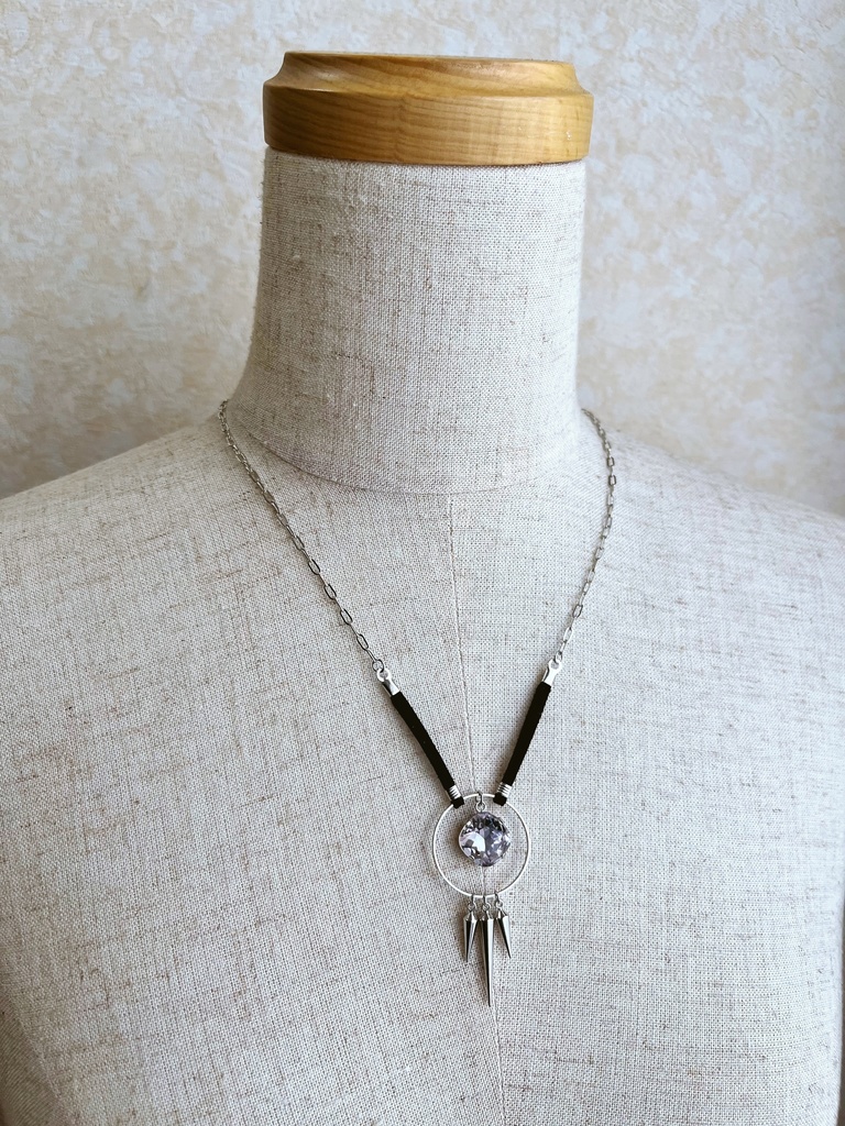 【無期迷途】ゾーヤイメージネックレス