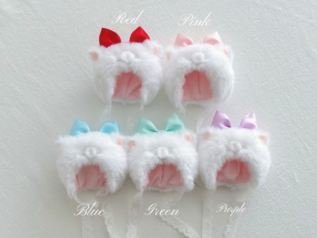 Dreaming Marshmallow Kitten