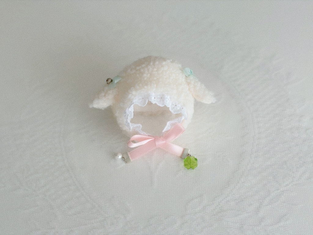 Mellow Meadow Lamb Bonnet