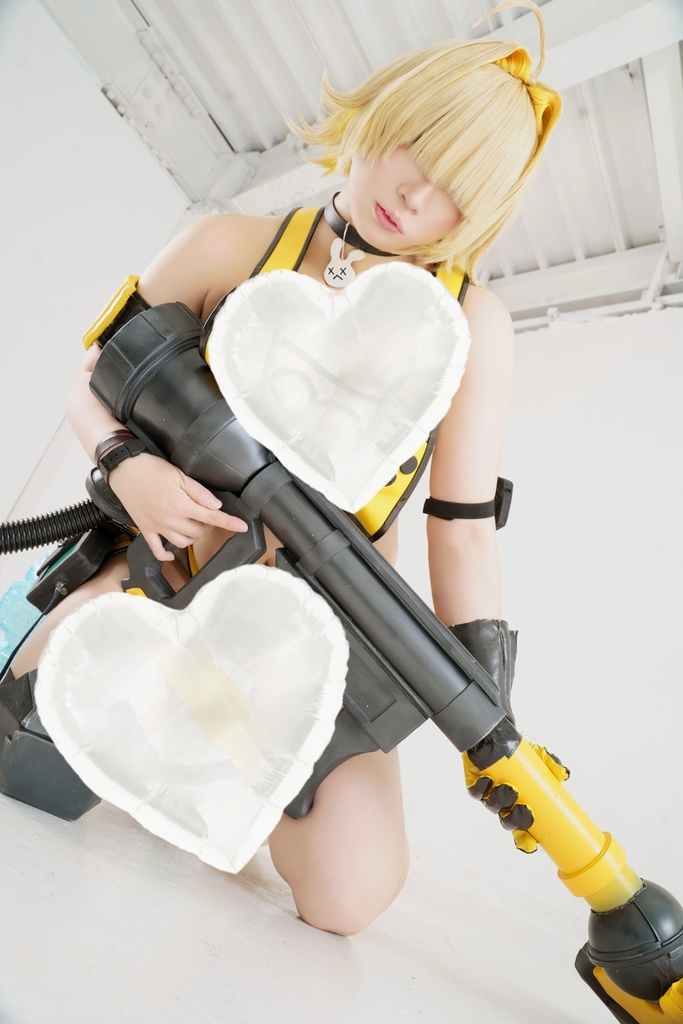 在庫追加【NIKKE 水着エレグ写真集】BOOM's DAY ETERNAL