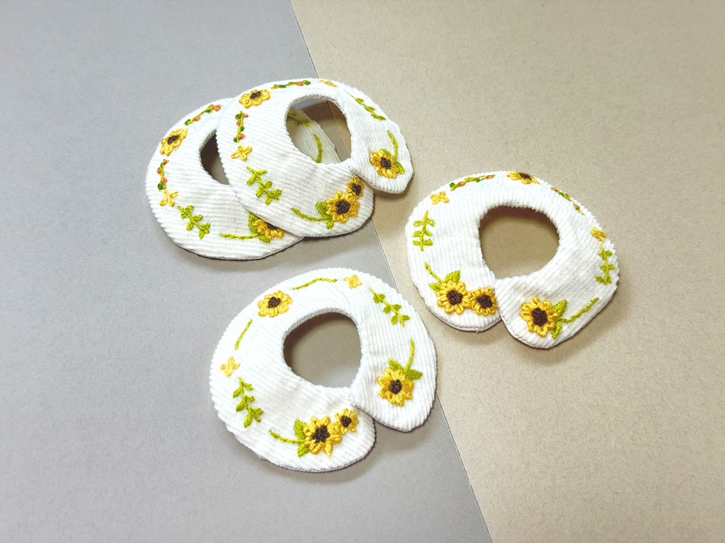 刺繍つけ襟