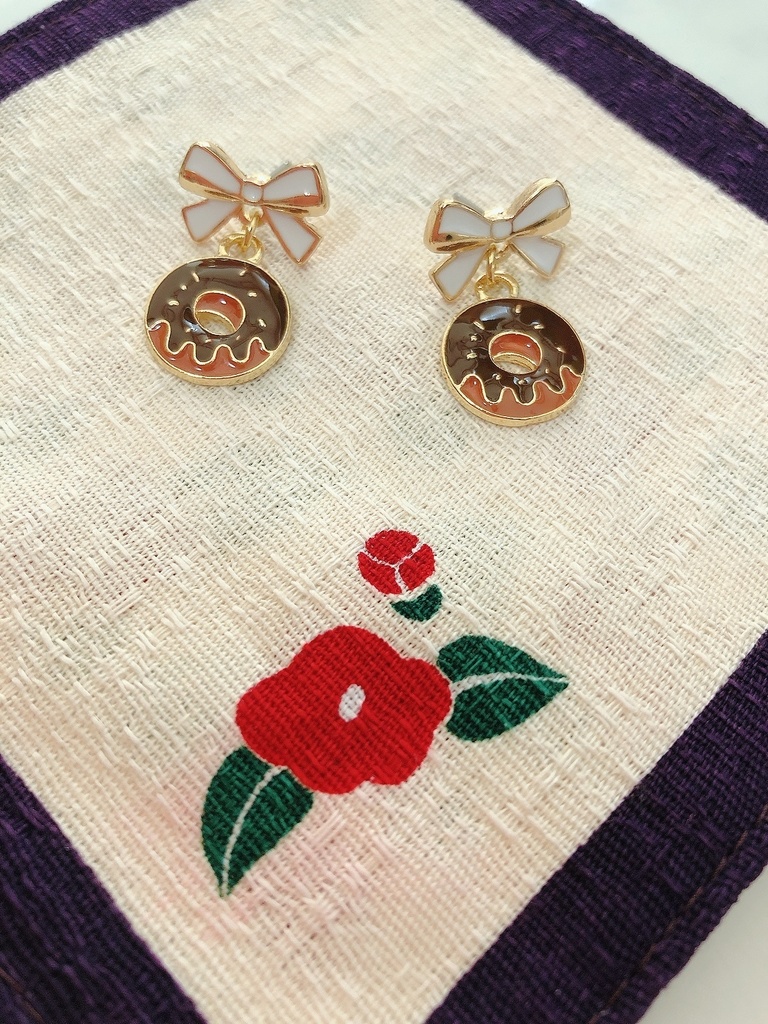 どーなつピアス🍩