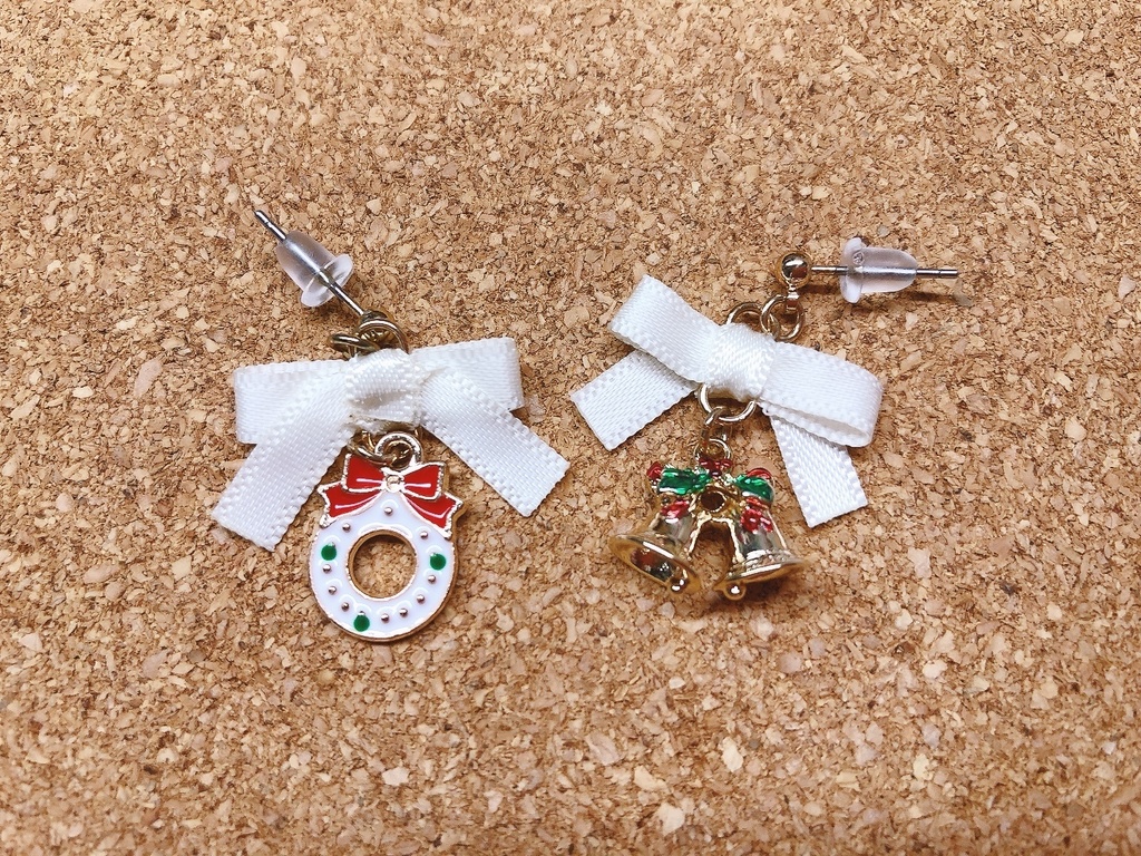 クリスマスなピアス