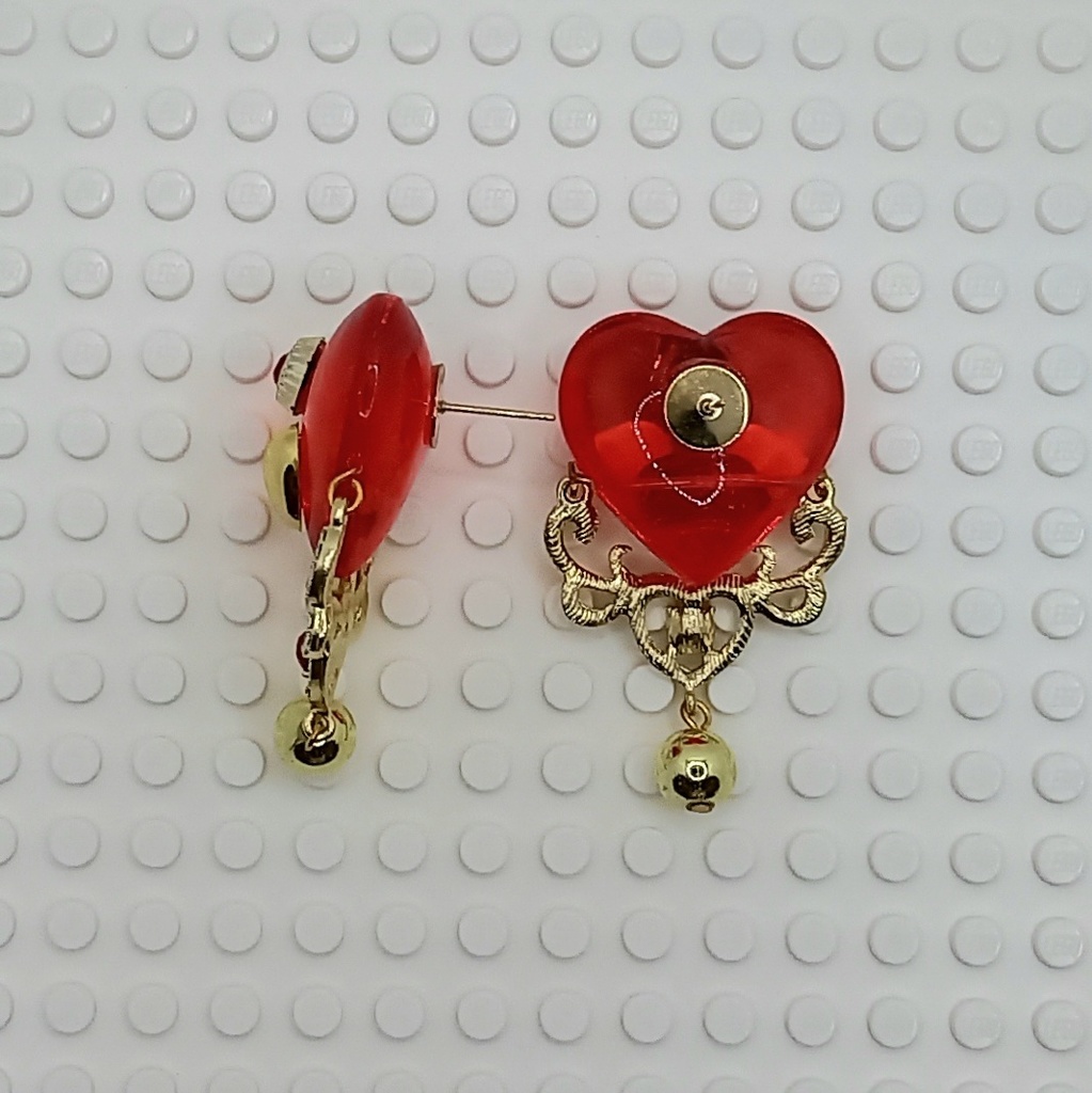 【モデル着用】【ちょい重】クリアレッドハート ピアス&イヤリング 2種