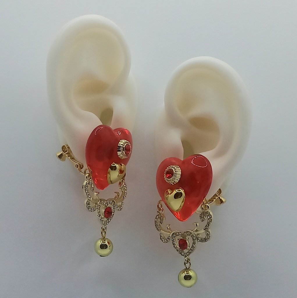 【モデル着用】【ちょい重】クリアレッドハート ピアス&イヤリング 2種