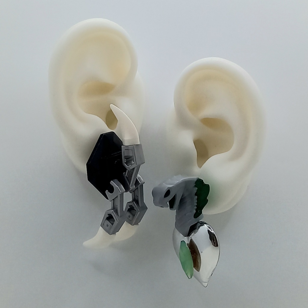 【モデル着用現品】【ちょい重】ホイルチョコハート メカハンド コブラ アシンメトリー ピアス