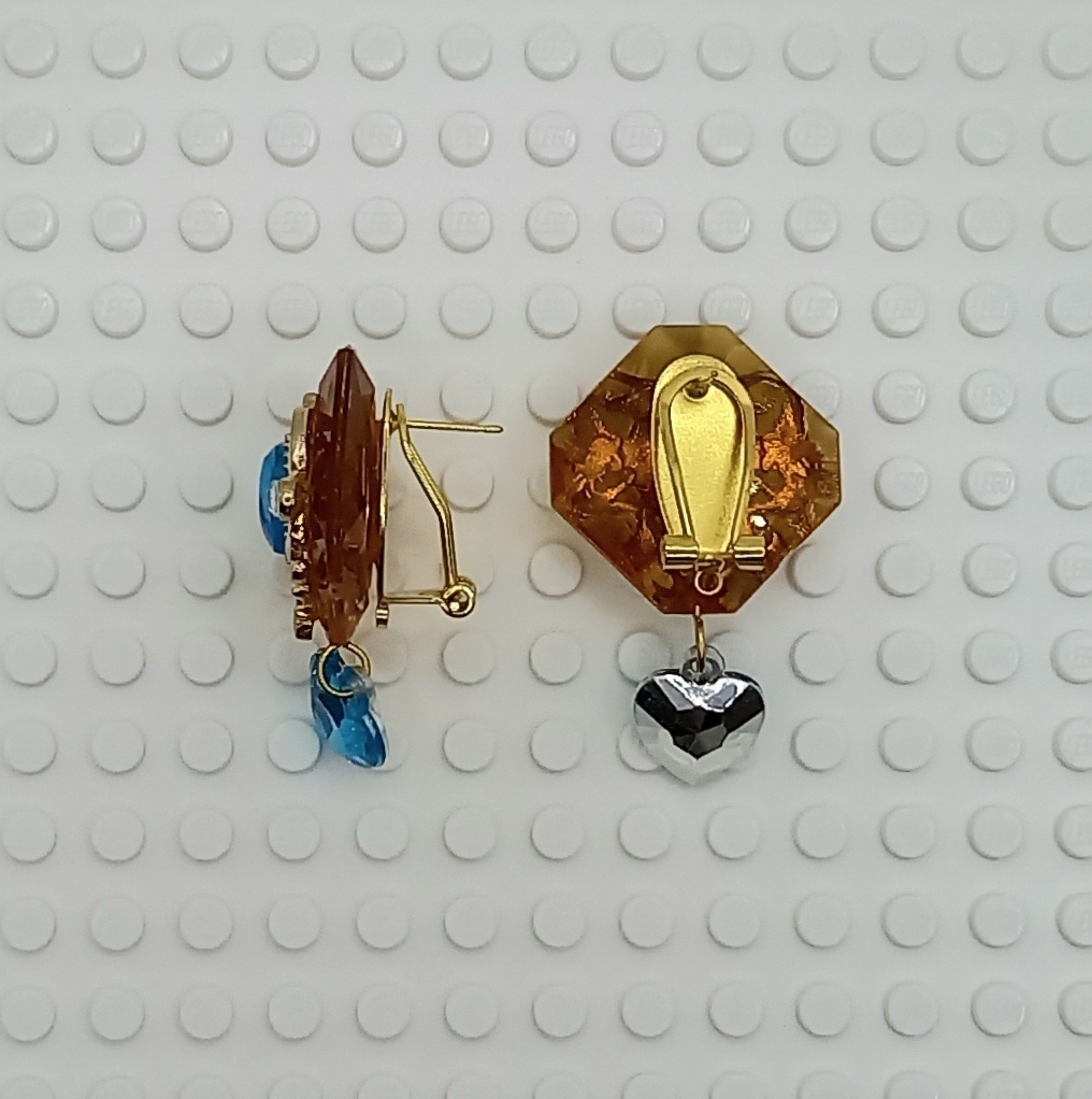 【ちょい重】クリアライトブラウン アクア ハート ダンス ピアス