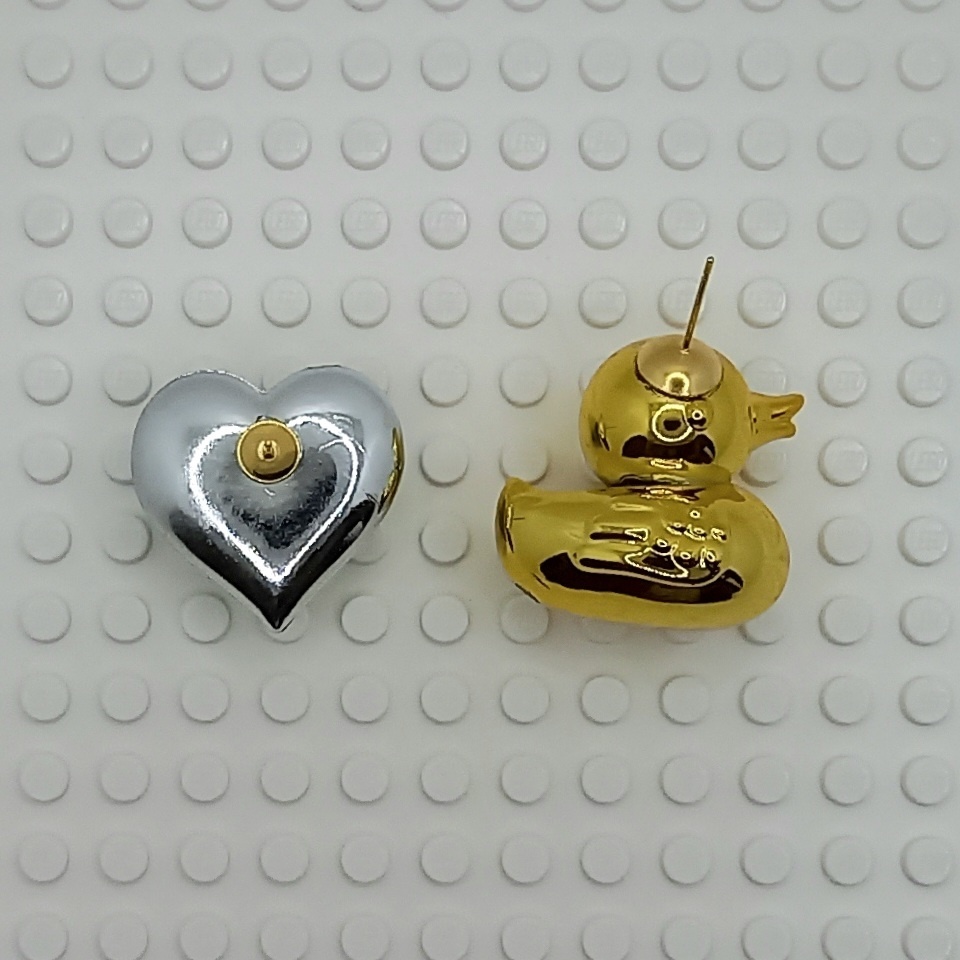 【ちょい重】ホイルチョコハート&ダック ハート アシンメトリー ピアス 2種