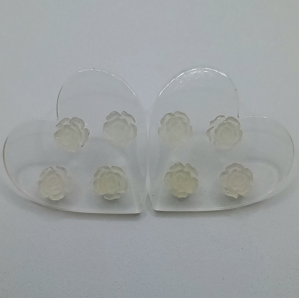 【軽量】ビッグクリアハート カラーチェンジ ピアス 2種