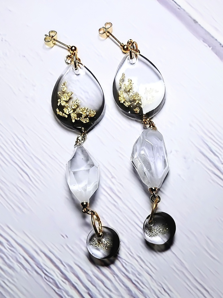 レジンアクセサリー ピアス ブラック系No.01