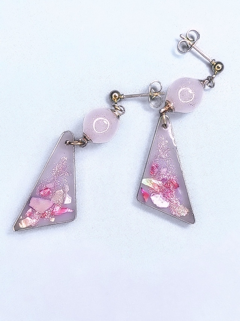 レジンアクセサリー ピアス ピンク系No.01