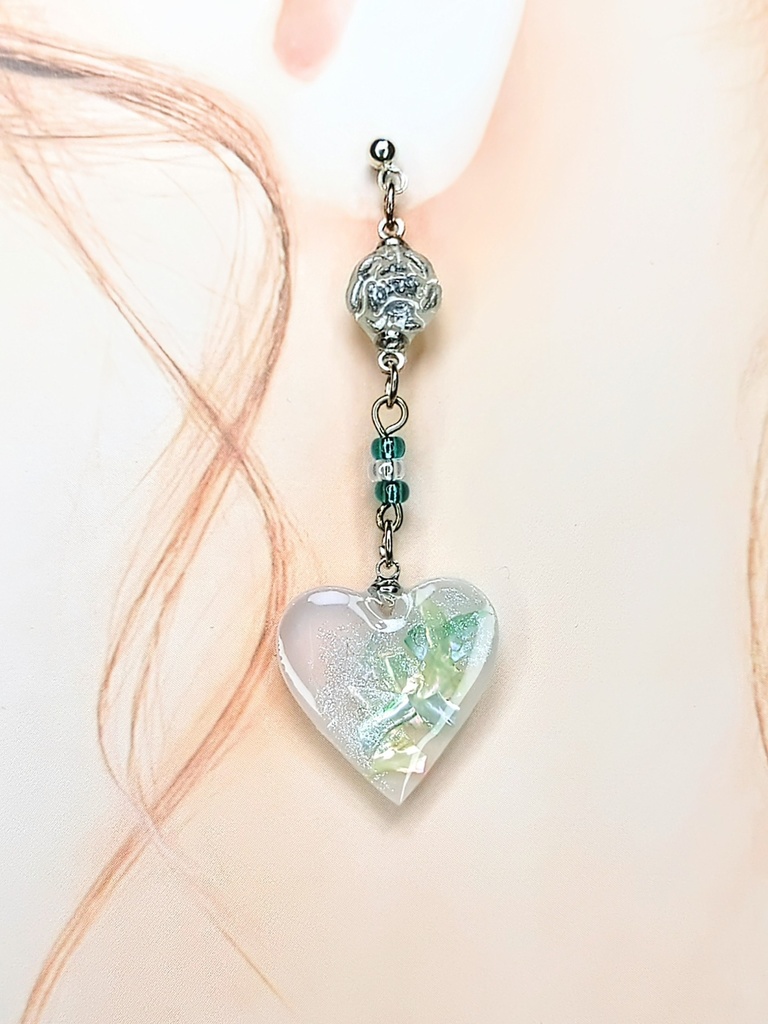 レジンアクセサリー ピアス グリーン系No.07