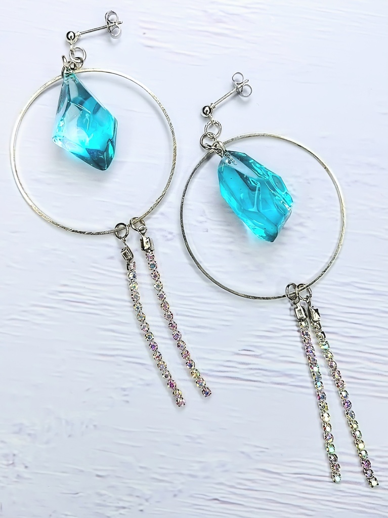 レジンアクセサリー ピアス ブルー系No.11