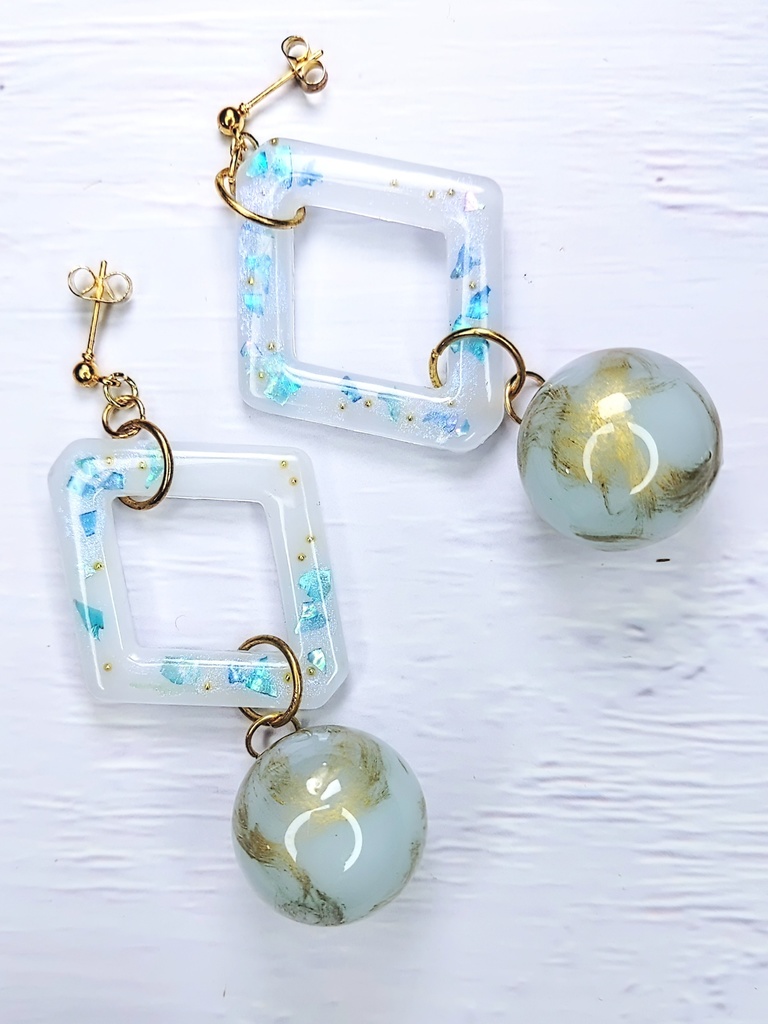 レジンアクセサリー ピアス ブルー系No.14