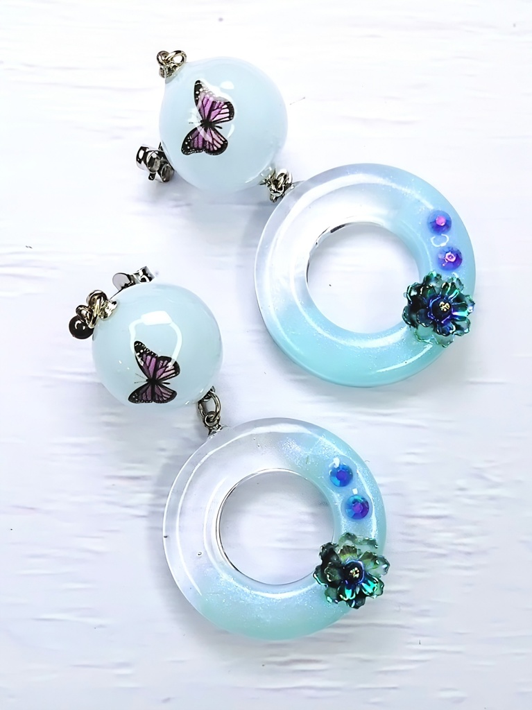 レジンアクセサリー ピアス ブルー系No.15