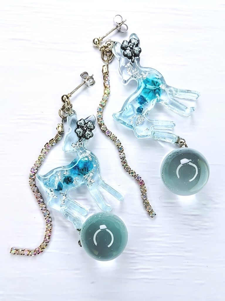 レジンアクセサリー ピアス ブルー系No.16