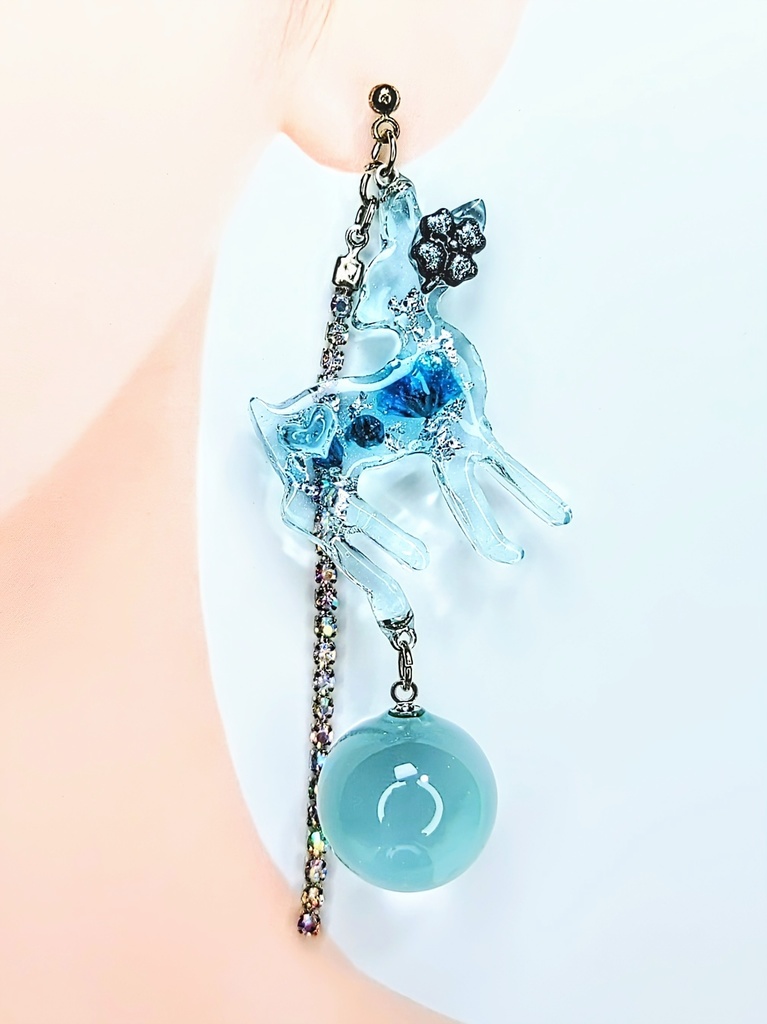 レジンアクセサリー ピアス ブルー系No.16