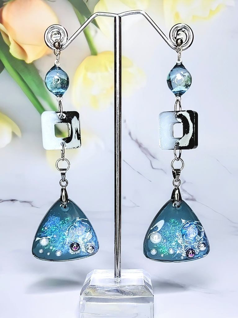 レジンアクセサリー ピアス ブルー系No.19