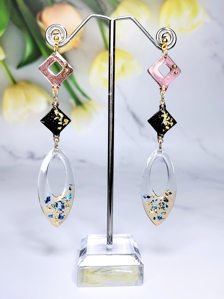 レジンアクセサリー ピアス クリア系No.10