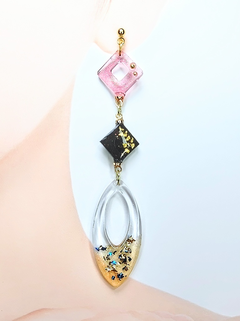 レジンアクセサリー ピアス クリア系No.10