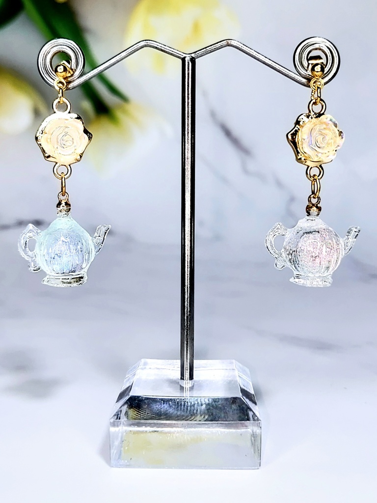 レジンアクセサリー ピアス クリア系No.12