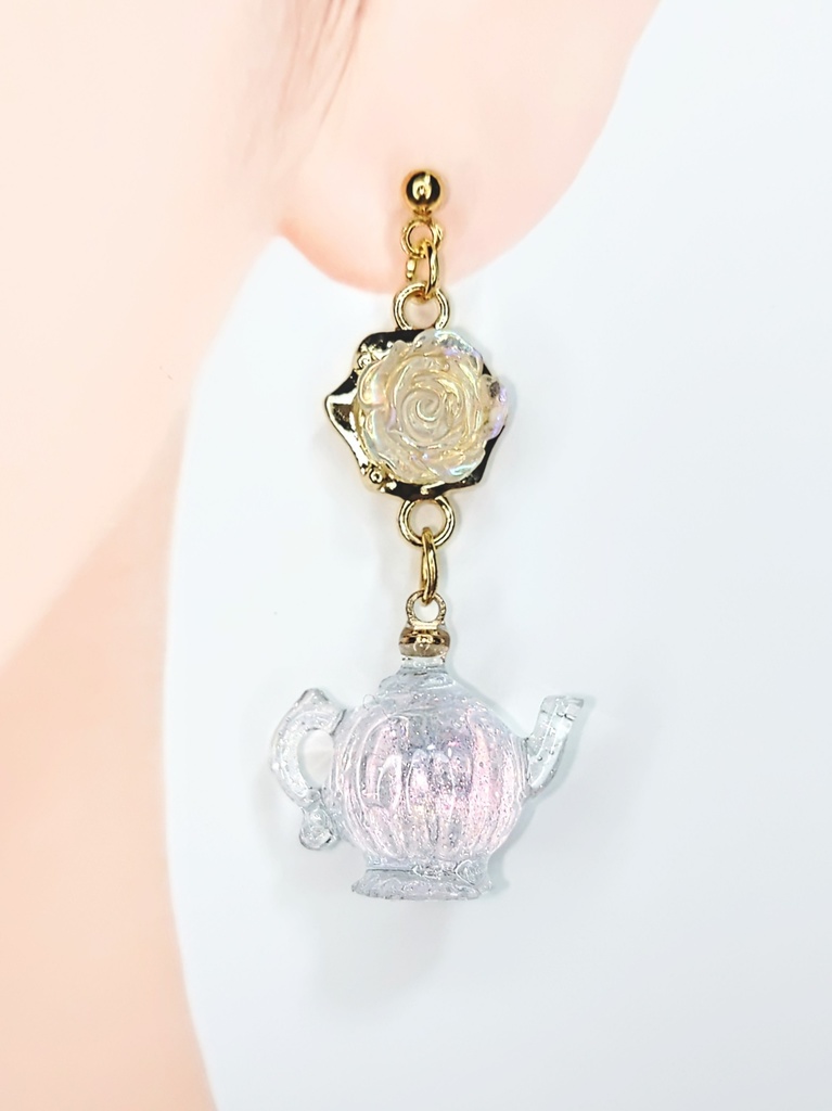 レジンアクセサリー ピアス クリア系No.12