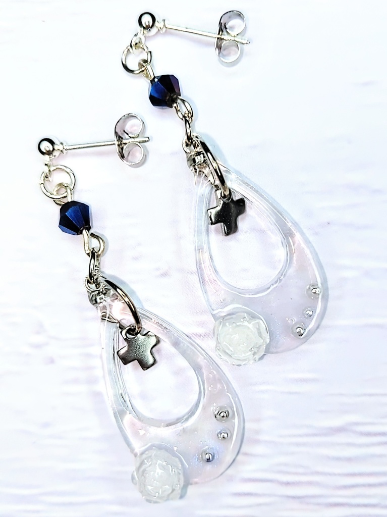 レジンアクセサリー ピアス クリア系No.14