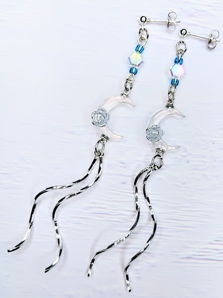 レジンアクセサリー ピアス クリア系No.17