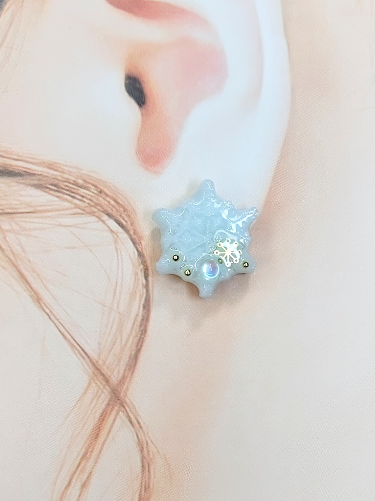 レジンアクセサリー ピアス