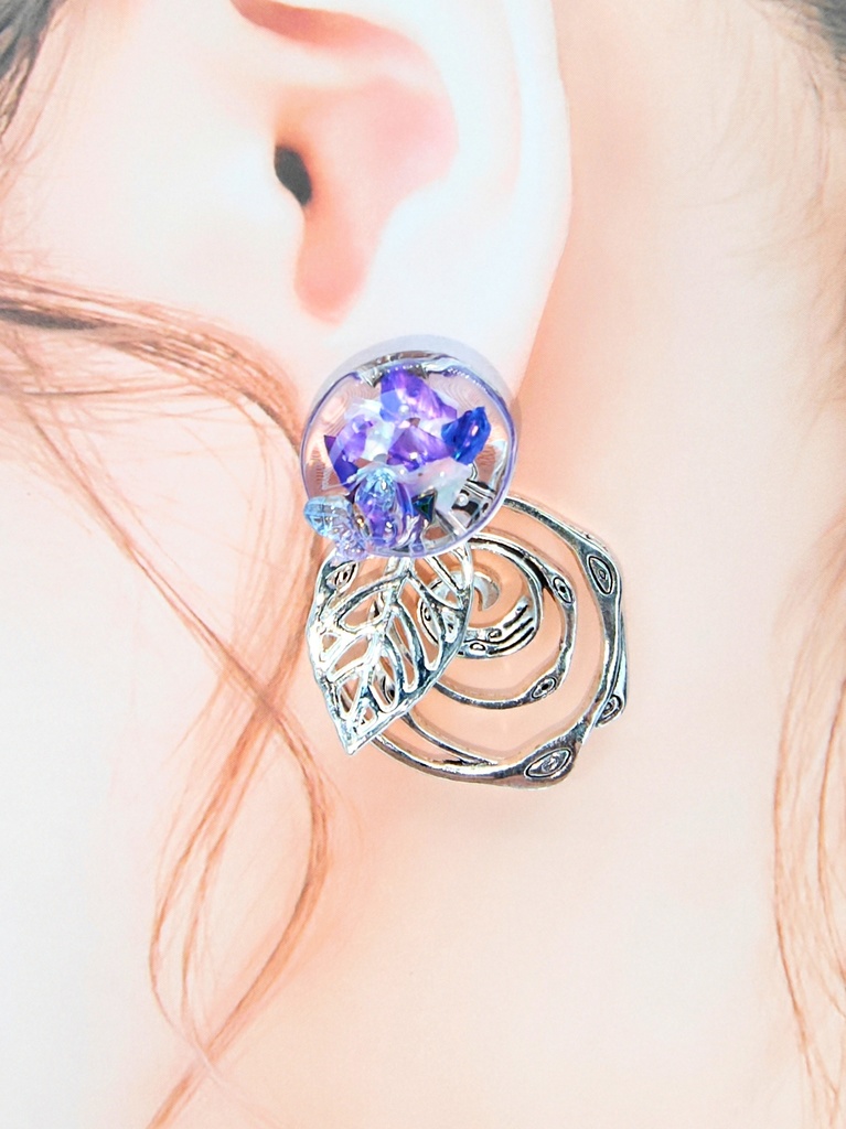 レジンアクセサリー ピアス クリア系No.19