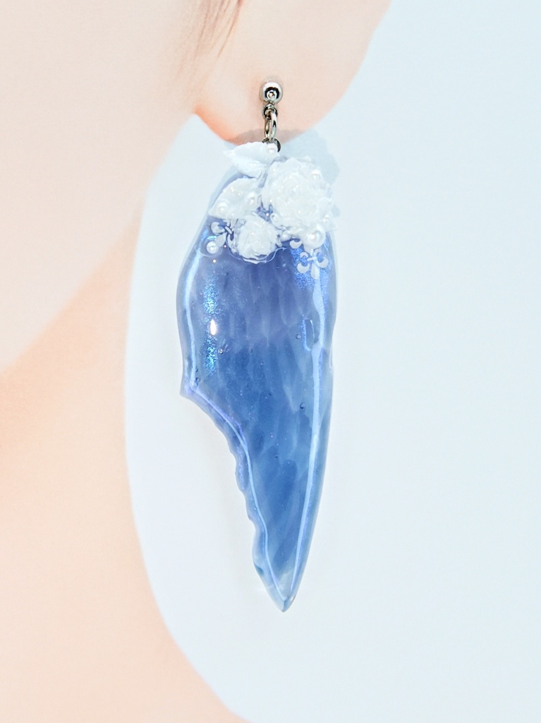 レジンアクセサリー ピアス 片耳用&キーホルダー