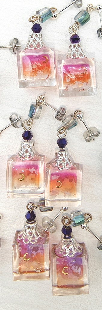 レジンアクセサリー ピアス 香水瓶モチーフ3種