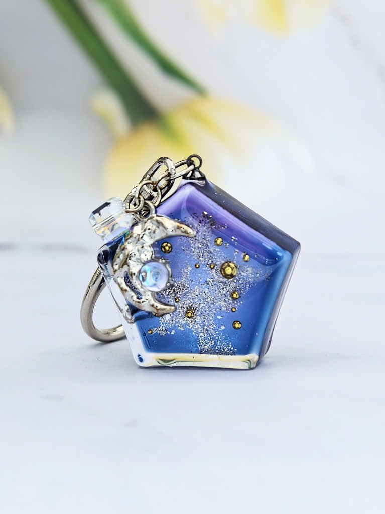 宇宙を閉じ込めたキーホルダー&バッグチャーム
