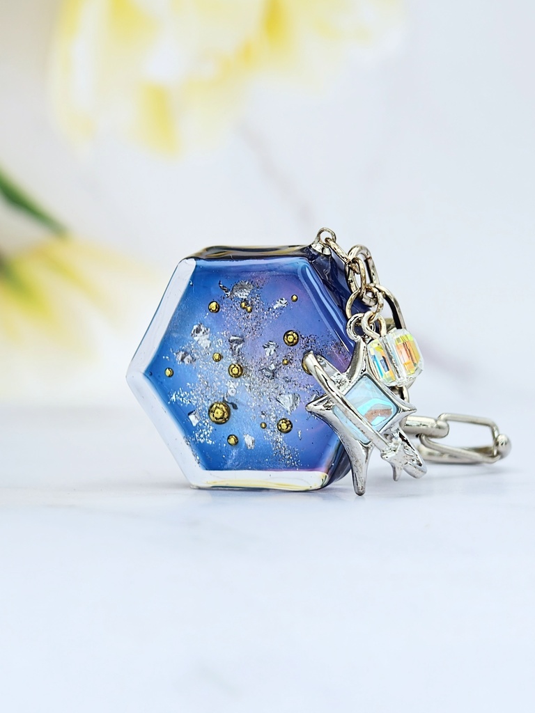 宇宙を閉じ込めたキーホルダー&バッグチャーム