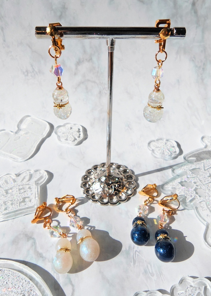 シーズナル スノーマンイヤリング ３種