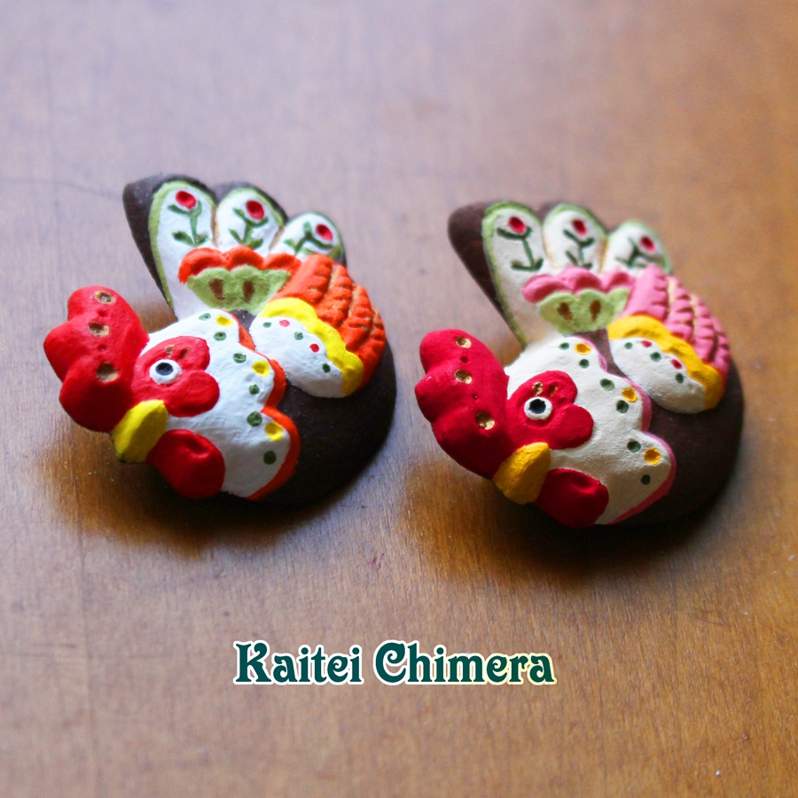 にわとりブローチ