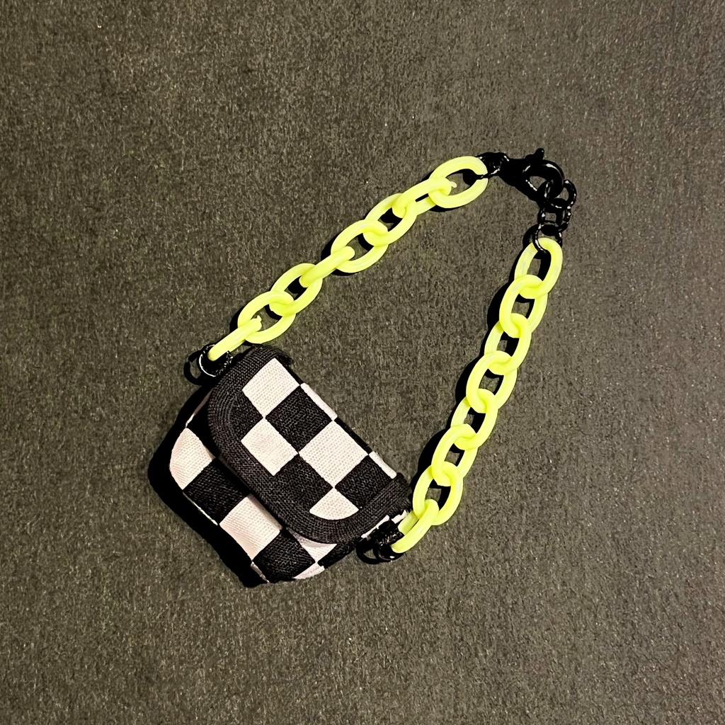 ちかちかボディバッグ