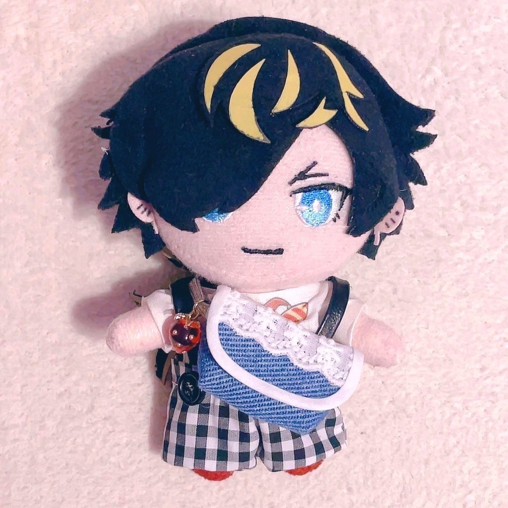 いちごレースボディバッグ🍓